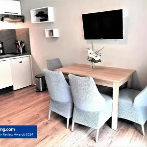 T2, Hypercentre, Calme, Terrasse, Parking Bagnères-de-Luchon