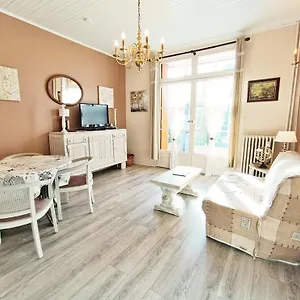  Appartement Le Petit Paradis, T3, Wifi, Parking, Veranda